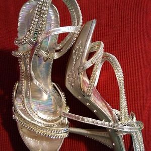 Delicacy Shoes Size 7.5